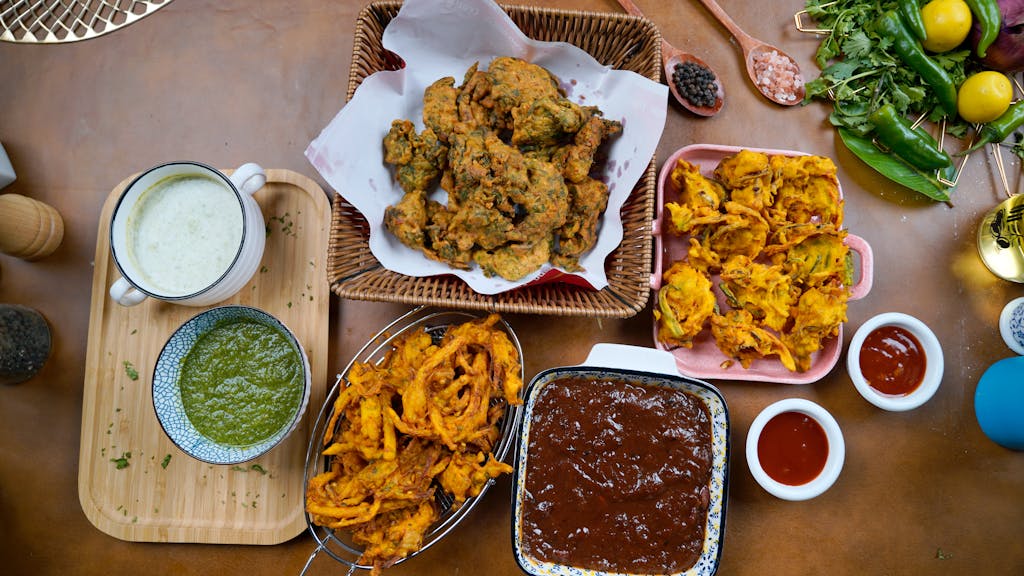 Traditional Desi Pakora with Mint and Green Sauces - The Explore Horizon