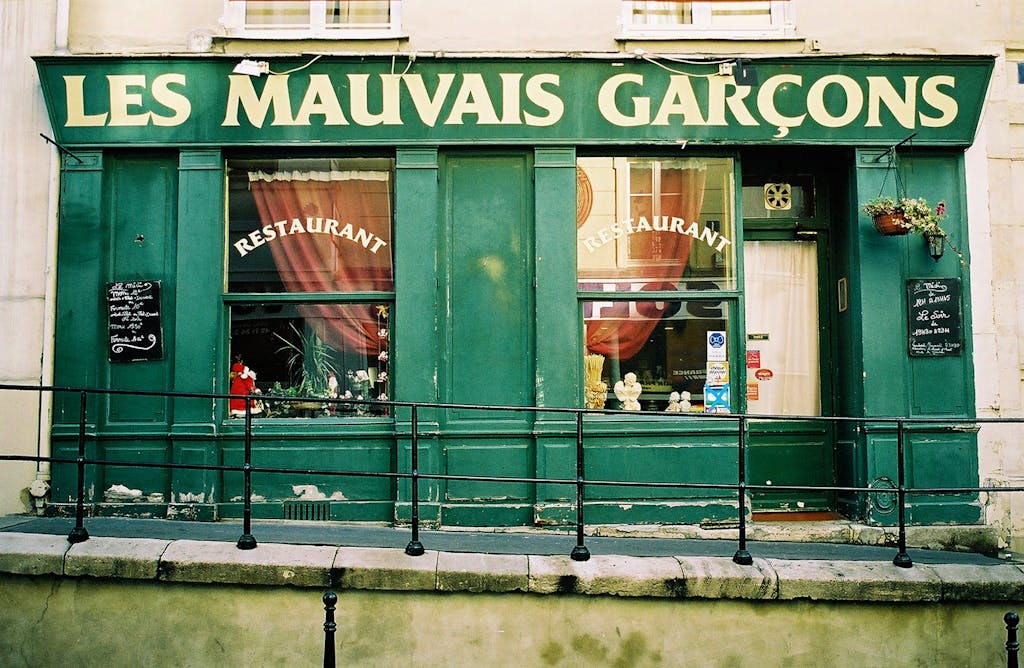 Where to Eat in Paris - The Explore Horizon